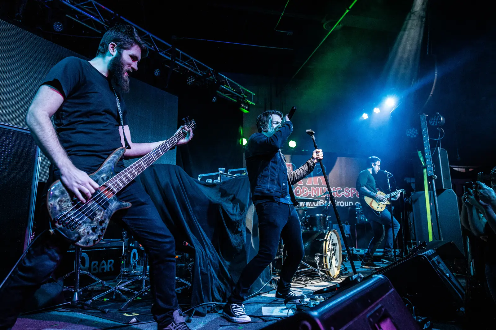 4th Point performing live (31)